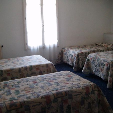 Hotel Central Lourdes Szoba fotó